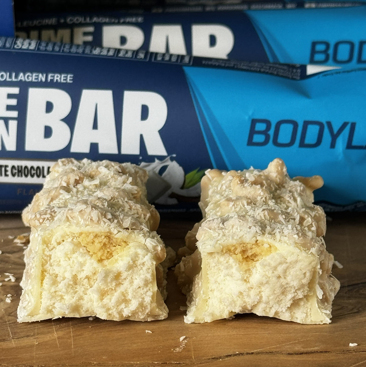 Prime Crunchy Protein Bar - 3g Leucin (12x65g) White Chocolate & Coconut